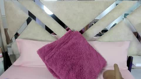 Xime  online show from January 16, 3:15 am