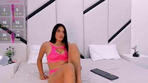 ximenacosta online show from October 27, 12:16 pm