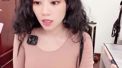 xinbao799322 online show from March 24, 12:44 pm