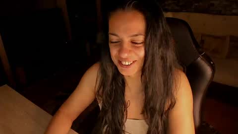 Lara online show from May 12, 9:24 pm