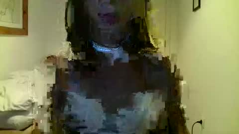 Snapshot of xlecram chatting on October 1, 9:02 pm Wendy online show from October 1, 9:02 pm