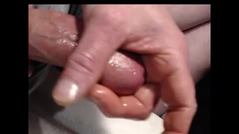 xloadzzz online show from February 2, 7:43 pm