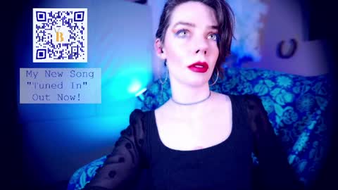 Bella Bondai online show from May 14, 1:37 am