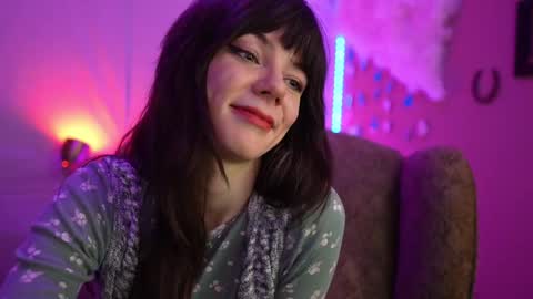 Bella Bondai online show from February 12, 2:54 pm