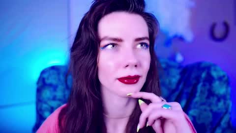 Bella Bondai online show from September 26, 5:37 am