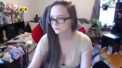 xqueenkendrax online show from June 1, 10:55 pm