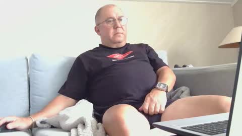 Snapshot of xrap chatting on September 29, 1:54 pm xrap online show from September 29, 1:54 pm