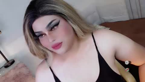 Snapshot of xsabbylicious69 chatting on October 19, 10:31 am xsabbylicious69 online show from October 19, 10:31 am