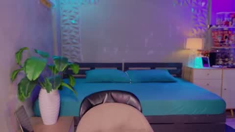 Michelle online show from July 22, 8:16 am
