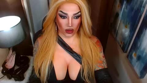 Cattaleya online show from December 2, 9:18 am