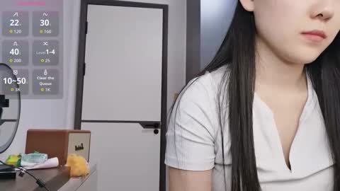 xuyihan online show from March 2, 6:14 am