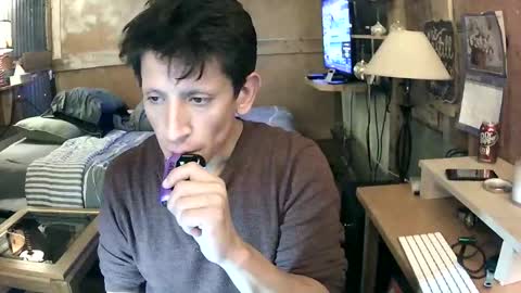 xvatx online show from December 15, 5:42 pm