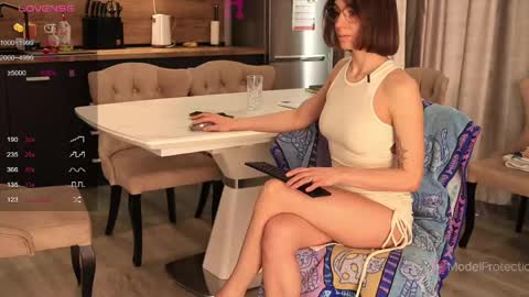 FrancyStepmom and YStepson    INTERESTED IN A GIRL-GIRL COLLABORATION  TEXT ME HERE  or INSTAGRAM online show from April 18, 12:07 pm