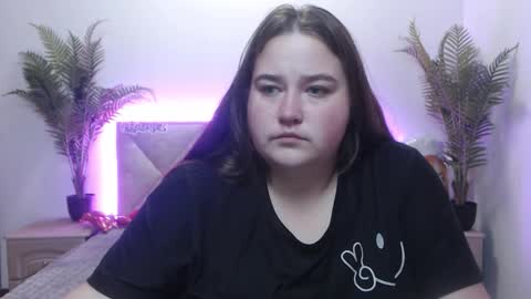 Snapshot of xx_daniella_xx chatting on October 6, 6:20 am xx daniella xx online show from October 6, 6:20 am