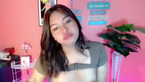 xxapplebabexx online show from September 11, 8:10 pm