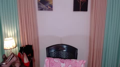 xxeroticdhaliaxx online show from November 24, 7:07 am