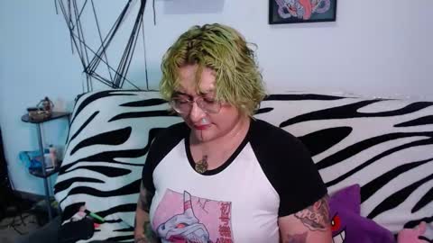 xxgreengoodxx online show from February 19, 11:26 pm