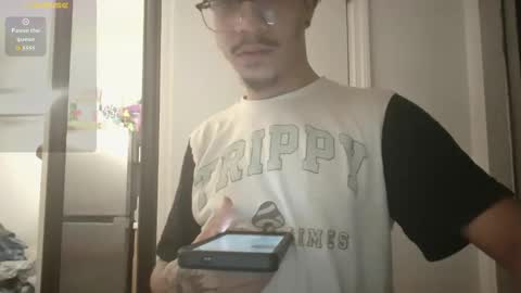 Snapshot of xxjasoneecxx chatting on September 27, 8:56 am XxJasoneecxX online show from September 27, 8:56 am