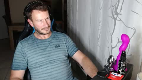 xxmettexx online show from September 18, 8:24 pm