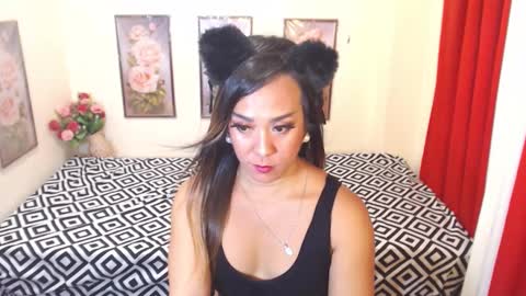 Snapshot of xxwildkingcobratsxx chatting on February 12, 10:56 am dolly online show from February 12, 10:56 am