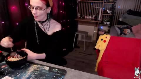 Ray and Andy online show from May 25, 6:52 am