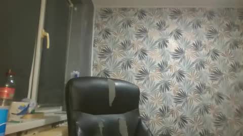 xxxdonpuiuuxxx online show from March 3, 4:15 pm