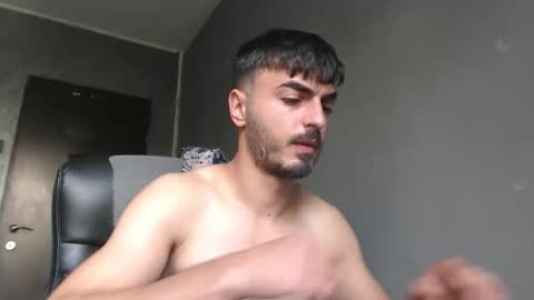 xxxdonpuiuuxxx online show from October 14, 7:33 am