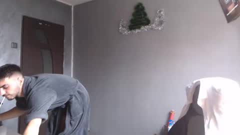 xxxdonpuiuuxxx online show from December 20, 10:00 am