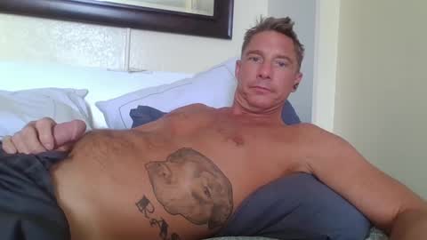 deeeeznutz online show from February 3, 8:57 pm