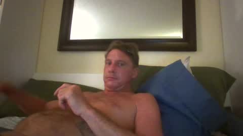 deeeeznutz online show from August 2, 5:31 am