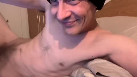 xxfredmtl18xx online show from December 7, 4:37 am