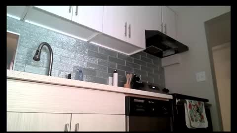 Lola online show from November 7, 7:49 pm