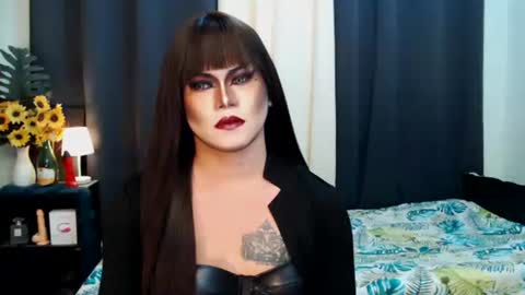 QueenMarina online show from September 13, 6:10 pm