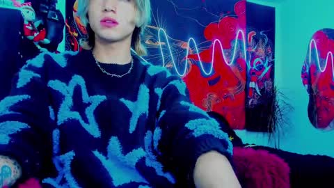 xzerox_ online show from October 8, 8:20 am