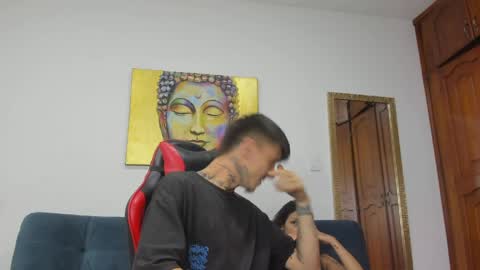 yake  elizabeth online show from April 13, 7:51 pm