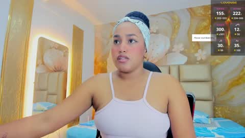 Naomi online show from April 5, 7:33 pm