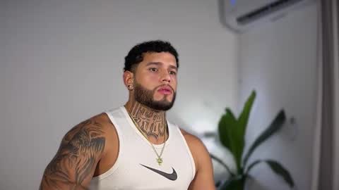 yamp sambrano online show from October 29, 2:13 am