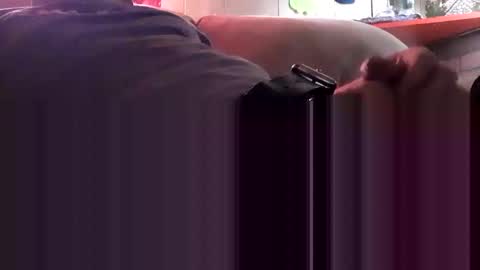 yangolox3 online show from October 4, 5:00 pm