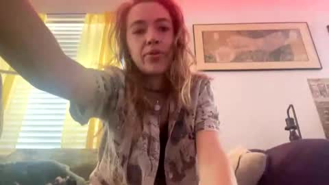 yanyanpixie online show from November 22, 4:05 pm