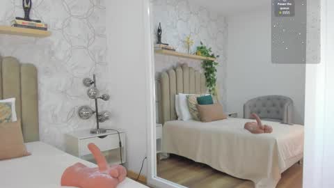 Yara online show from November 19, 7:01 pm