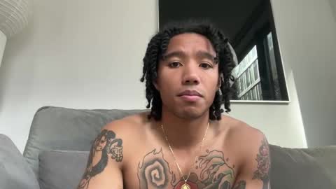 yasaway online show from November 14, 4:42 pm