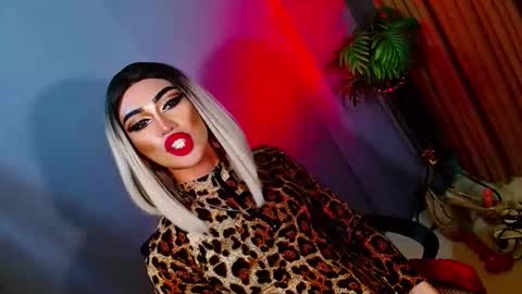 miss yasii online show from February 26, 5:31 pm