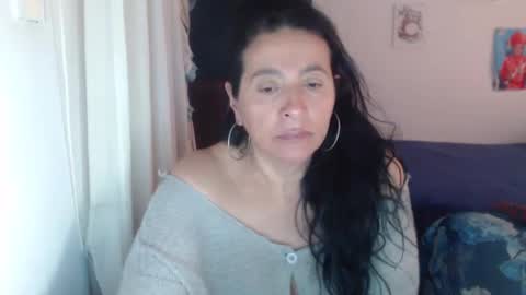 yasmin_love85 online show from February 17, 3:55 pm