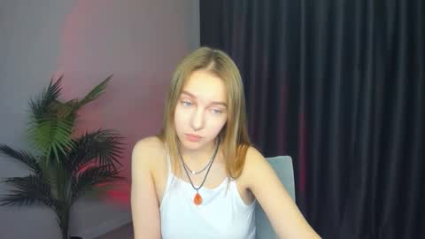 Yasmina online show from November 9, 10:01 pm