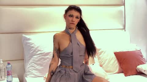 Diana online show from April 9, 5:11 am