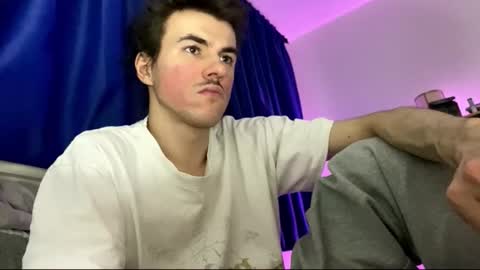 yayay333 online show from February 18, 5:13 pm