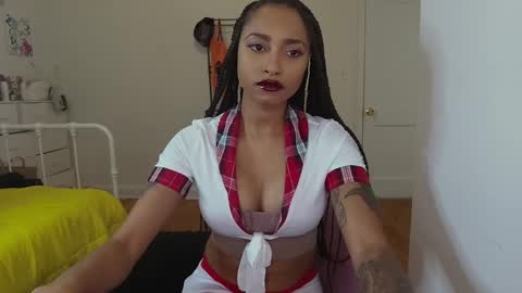 Yazmin Royal online show from October 14, 12:13 am