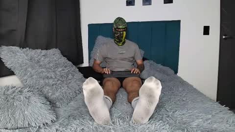 yeisongomezz online show from October 15, 11:05 pm