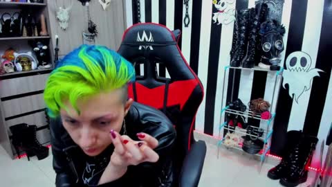 Yelena online show from December 11, 9:34 pm