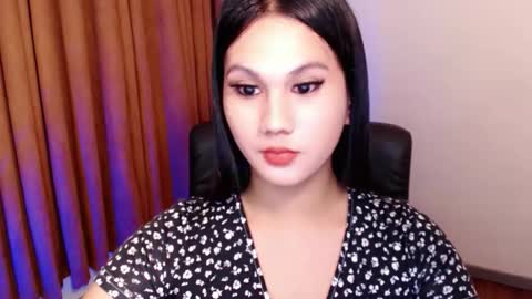 Snapshot of yen_bente chatting on September 11, 2:35 am Yen online show from September 11, 2:35 am